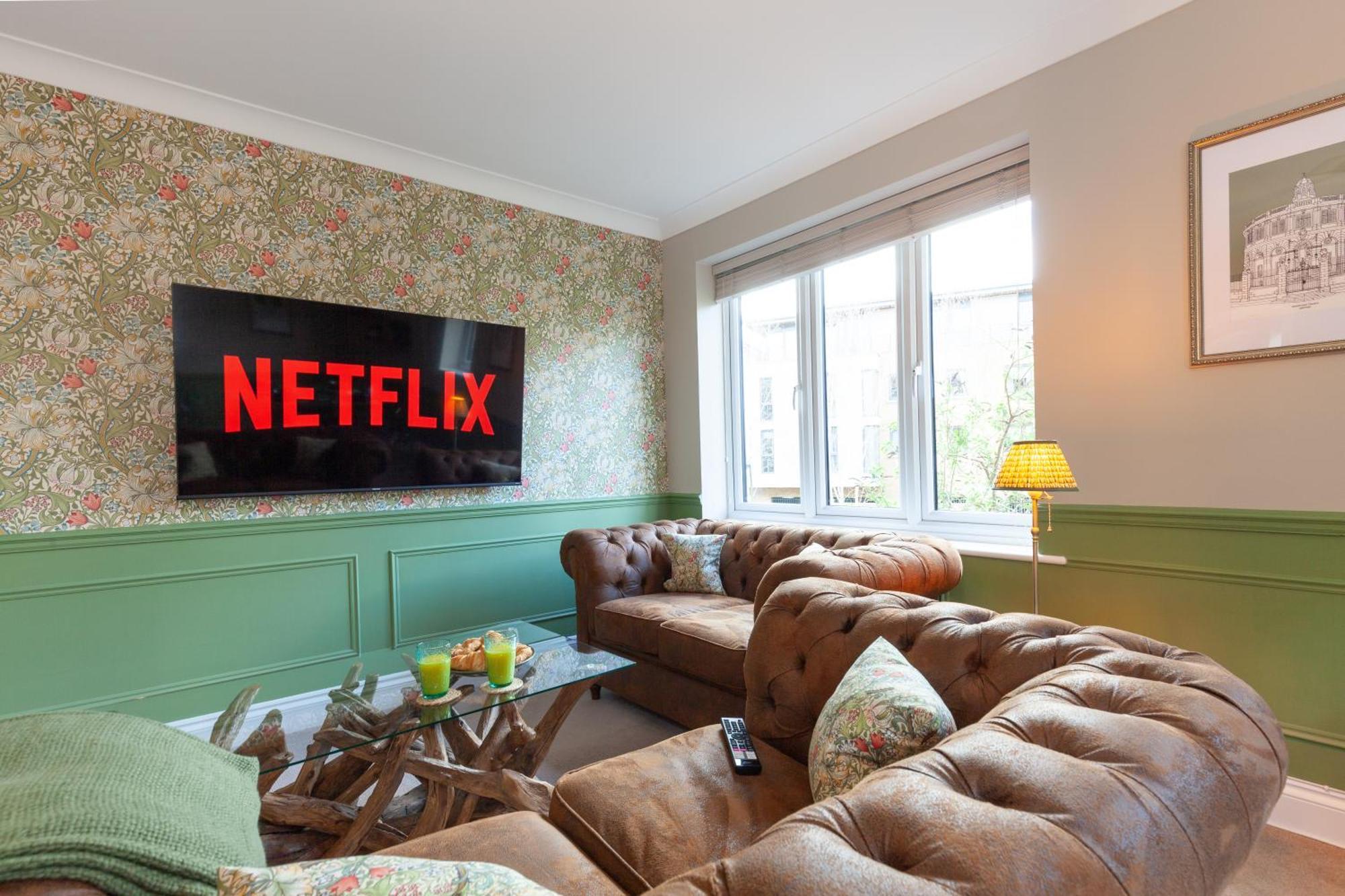 A Gem Nestled In The Heart Of Oxford With Parking! Apartment Ngoại thất bức ảnh