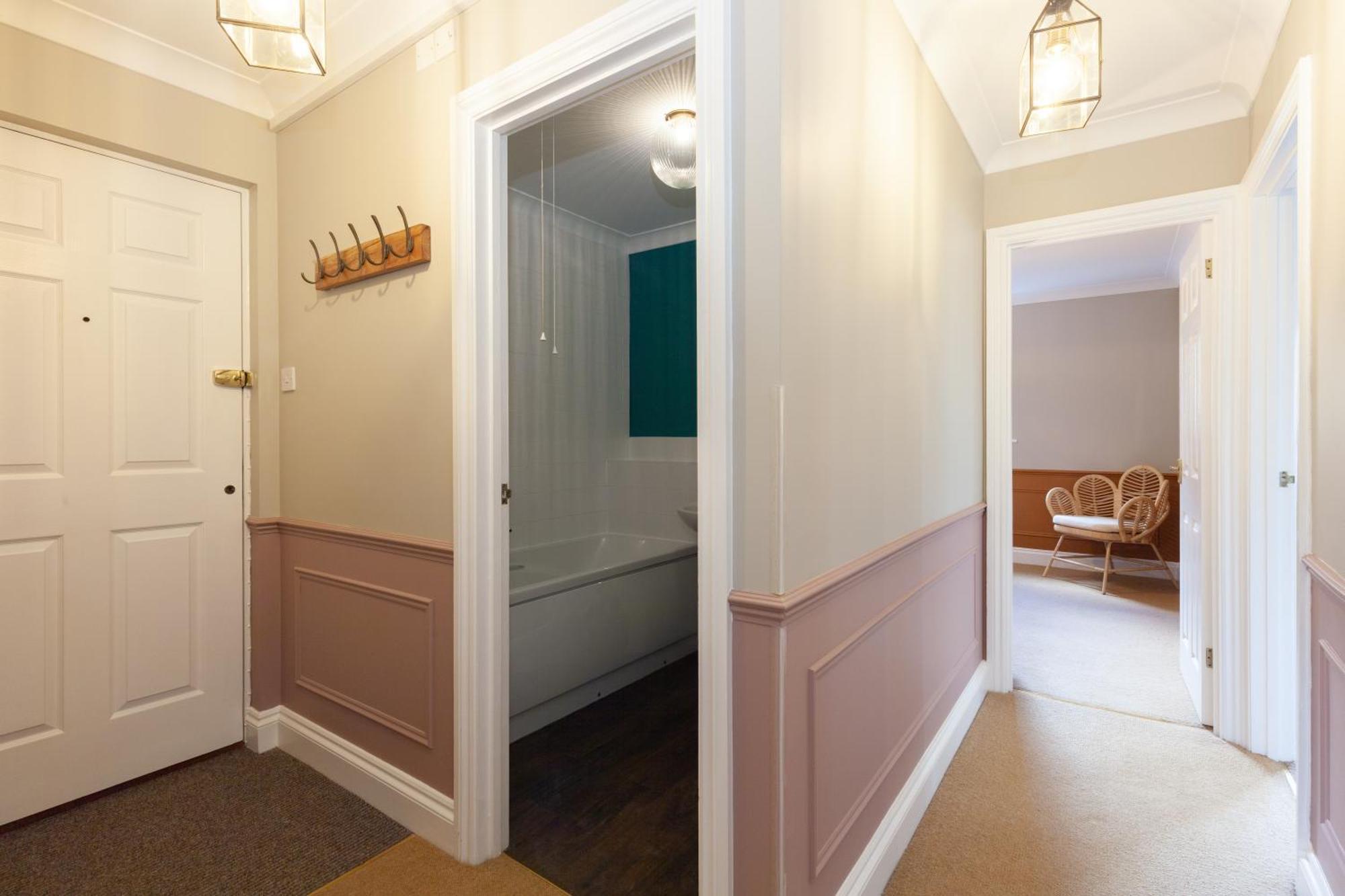 A Gem Nestled In The Heart Of Oxford With Parking! Apartment Ngoại thất bức ảnh