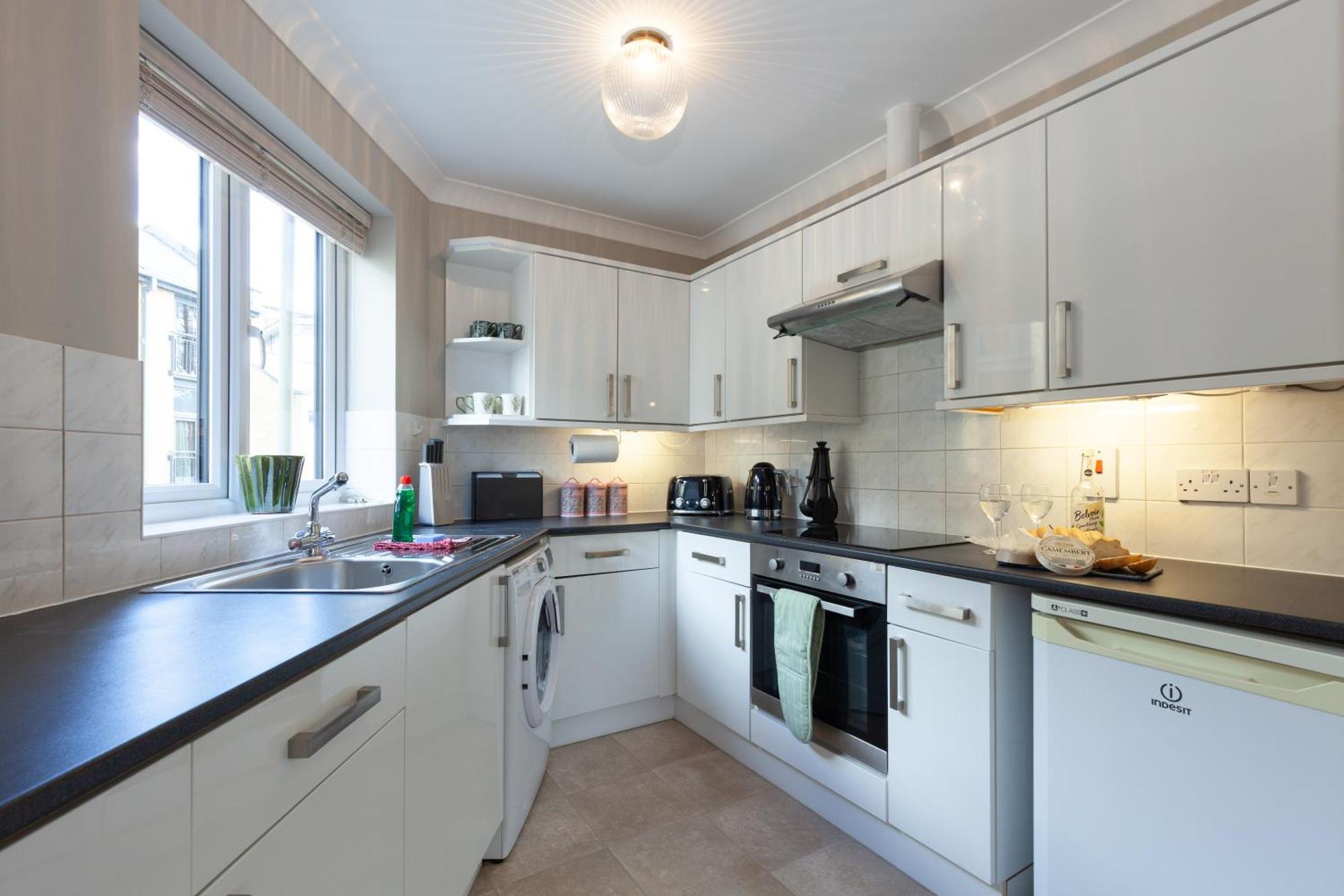 A Gem Nestled In The Heart Of Oxford With Parking! Apartment Ngoại thất bức ảnh