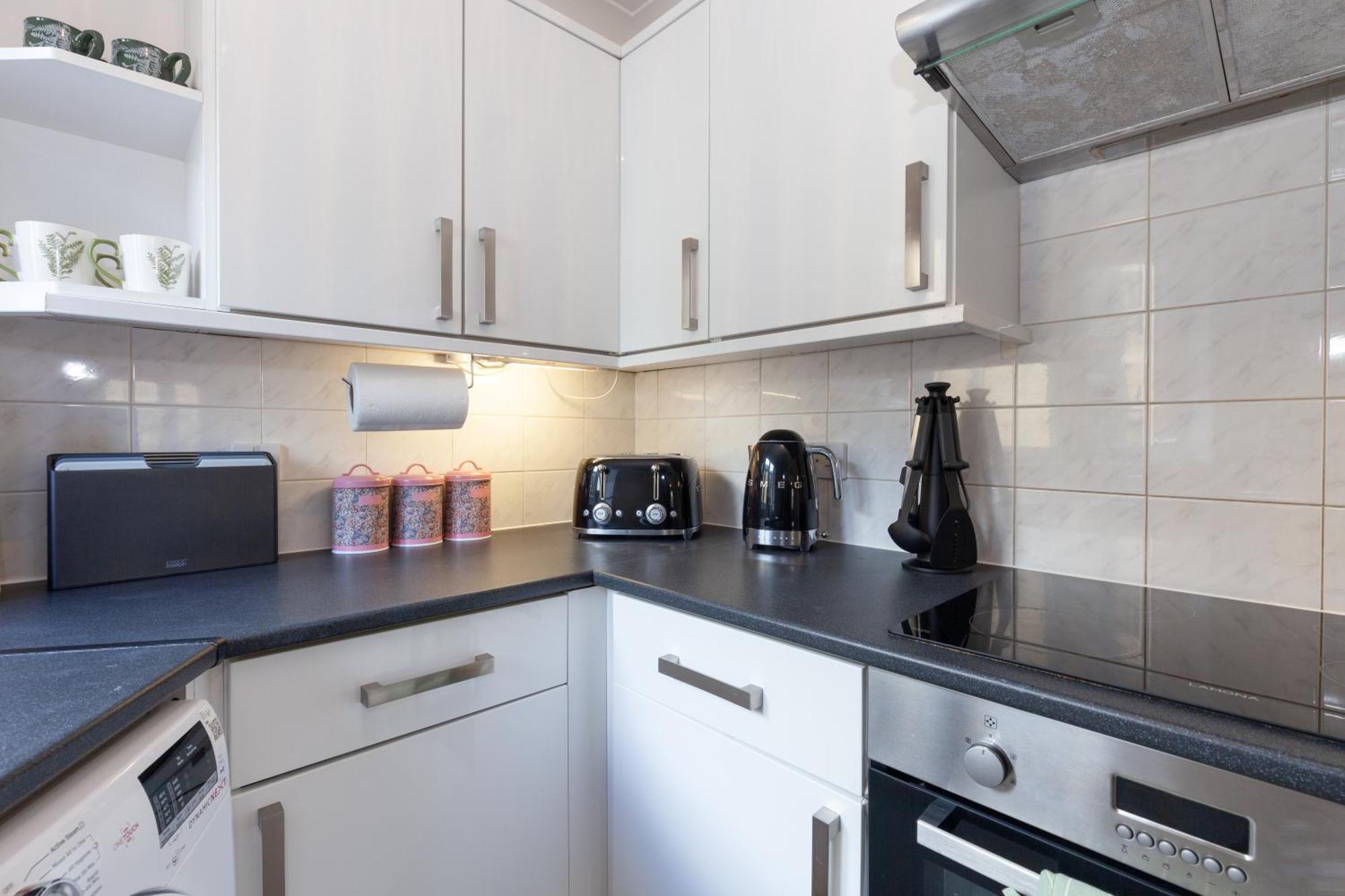A Gem Nestled In The Heart Of Oxford With Parking! Apartment Ngoại thất bức ảnh