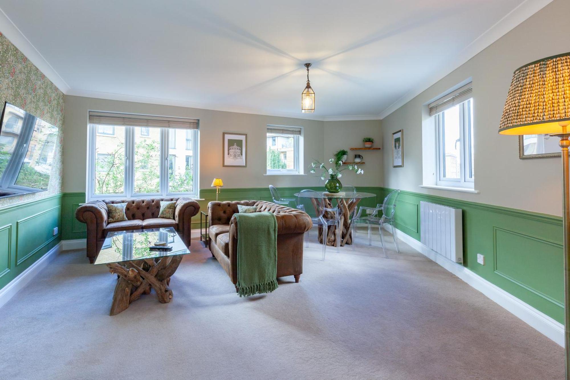 A Gem Nestled In The Heart Of Oxford With Parking! Apartment Ngoại thất bức ảnh