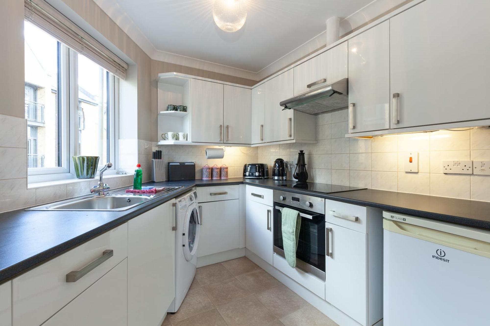 A Gem Nestled In The Heart Of Oxford With Parking! Apartment Ngoại thất bức ảnh